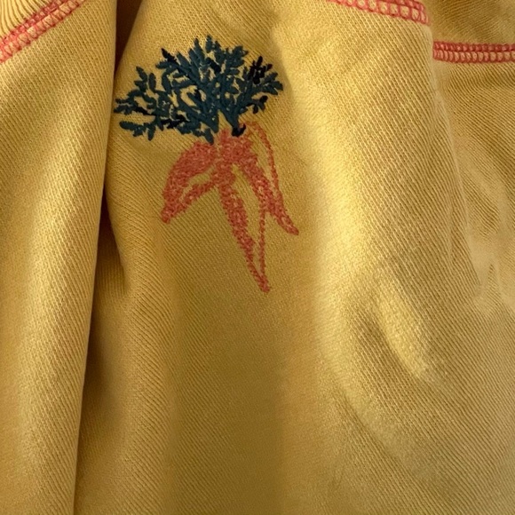 Kimchi Blue Grow Your Own Way Carrot Sweatshirt - Picture 5 of 6